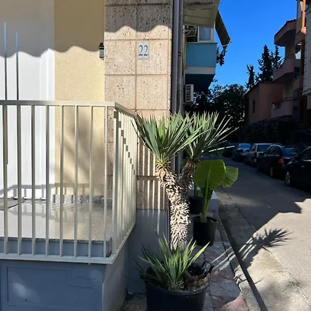 Apartament Festa Tirana